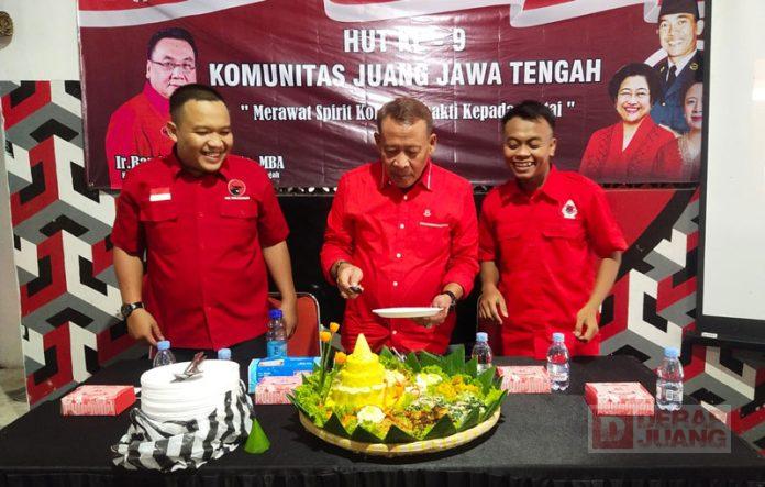 Komunitas-Juang-Tegal-Isi-HUT-ke-9-dengan-Bakti-Sosial-dan-Selamatan-Tumpeng
