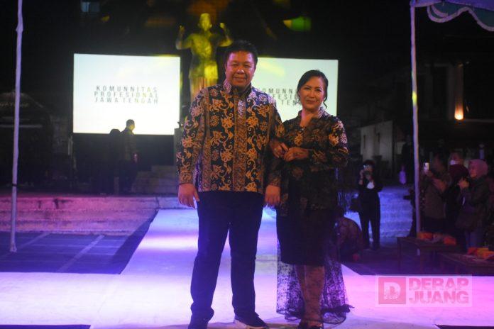 Lurik di Atas Catwalk, Bung Dance Perkenalkan Motif Batik Khas Salatiga