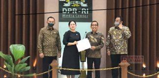 Momen Puan Bikin Penasaran Saat Umumkan Calon Panglima TNI