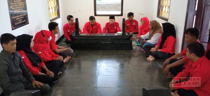 Momentum HUT KJ ke-9, KJ Banyumas Ziarah Bupati Pertama Banyumas
