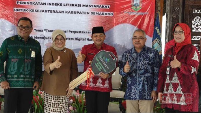 Ngesti Nugraha Terima Hibah Mobil Perpusling(2)