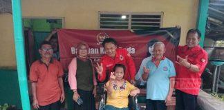 PAC Purwokerto Barat Serahkan Kursi Roda dari Mbak Casytha