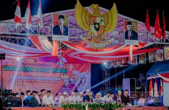 PDI Perjuangan Pati Bersama Suhartono Gelar Sholawat dan Ngaji Bareng