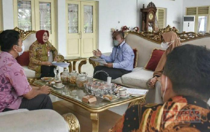 Pendataan Regsosek, Sri Sumarni Apresiasi dan Sambut Tim BPS