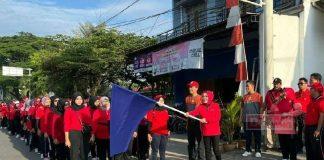 Peringati HUT PGRI, Sri Sumarni Buka Acara Jalan Santai di Klambu