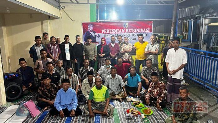 Resmikan Betonisasi, Tatiek Tancap Gas Perkuat Grassroots (2)
