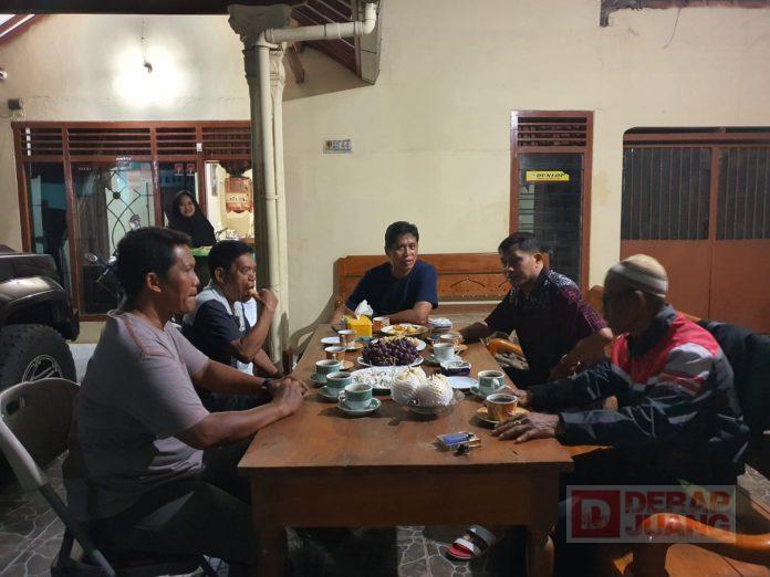 Pererat Peseduluran, Junaedi Silaturahmi dengan Kepala Desa Pedurungan