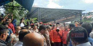 Keluarga PDI Perjuangan Purworejo Tuntut Desmond Minta Maaf