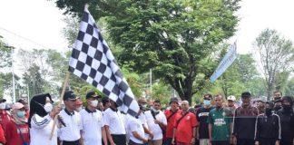 Bupati Etik Hadiri Gerak Jalan Sehat HUT KORPRI Ke-51