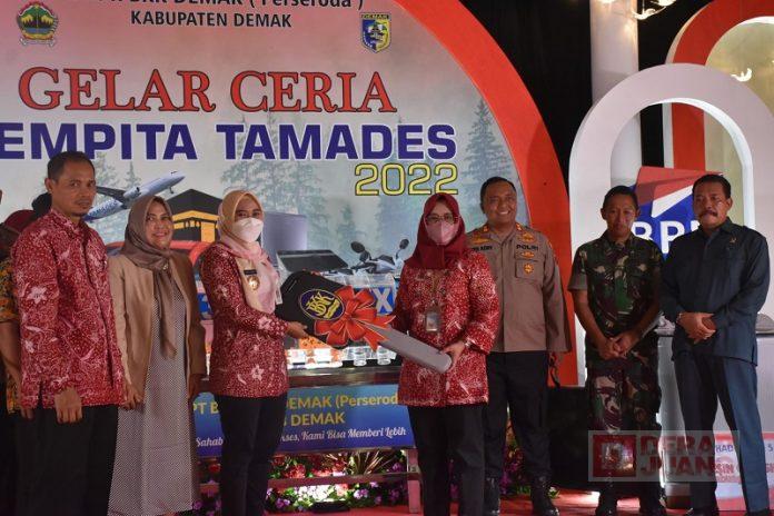 Bupati Demak; Kita Upayakan PAD Terus Meningkat Melalui Kredit Perbankan