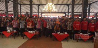 Bupati Tiwi: Ketua RT Diharapkan Jadi Penggerak Penanganan Sampah