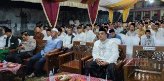 Edy Ariyanto Salurkan Dana Aspirasi, KH. Ahmad Nasikin Ajak Warga Bersyukur