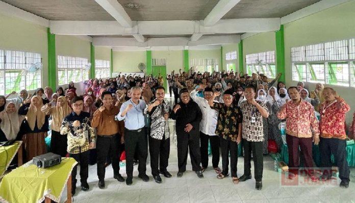 Edy Wuryanto Sosialisasikan Manfaat BPJS Ketenagakerjaan di Ngawen Blora