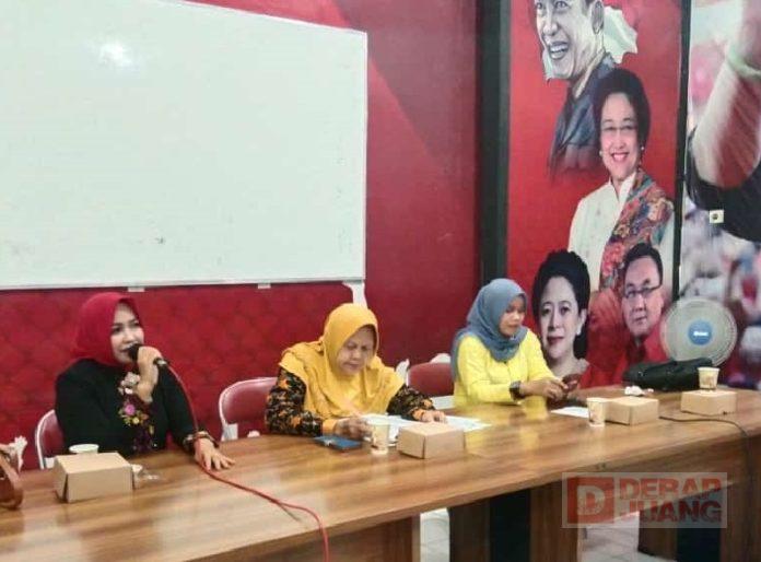 Hadirnya Perempuan Dikancah Politik Mendorong Hak-hak Keterwakilan