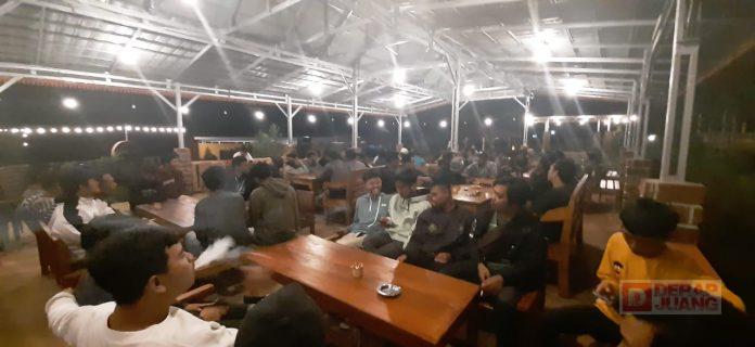 Himawan Ajak Pemuda Melek Politik(2)