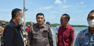 Penuh Semangat, Taufik Nurhidayat Sambangi Warga Kutawaru