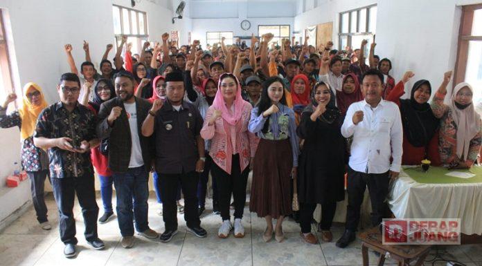 Ratusan Pemuda Hingga Emak-emak di Brebes Diajak Bijak Bermedia Sosial