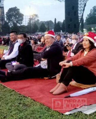 Rayakan Natal, Bung Dance Gelar Open House