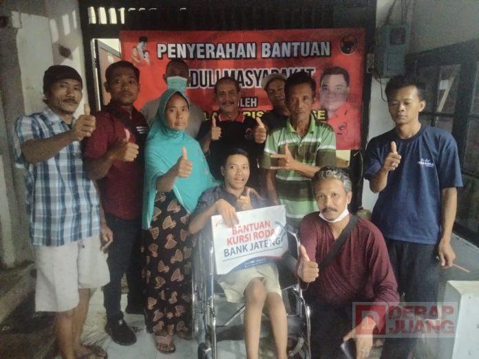 Rela Saba Berikan Kursi Roda dari Asfirla Kepada Penyandang Disabilitas Ajibarang
