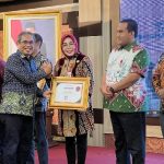 Grobogan Menerima Penghargaan Apresiasi Dukungan Program JKN-KIS