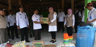 Sri Sumarni Salurkan Bantuan Bagi Korban Banjir Bangsri dan Asemrudung