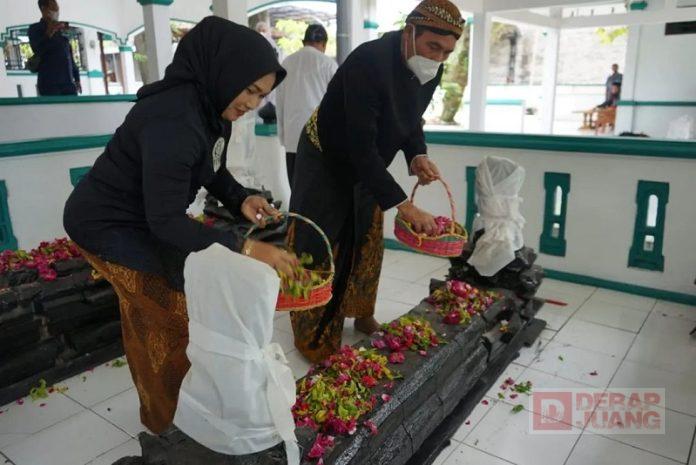 Wabup Etik Ziarah Bentuk Penghormatan Jasa Para Pemimpin Blora