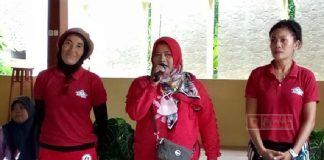 Heti Purwani Gelar Lomba Senam Sambut Hari Ibu Nasional