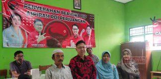 Cerdaskan Generasi Bangsa, DPC Kebumen Serahkan Beasiswa PIP di Karanggayam