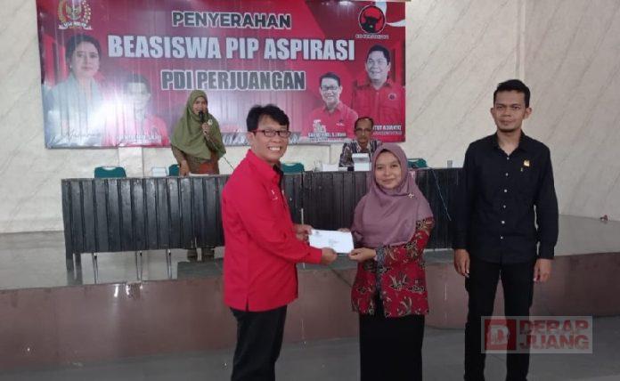 Beasiswa PIP Terus Digelontorkan di Kebumen, Ini Harapan Saiful Hadi (2)