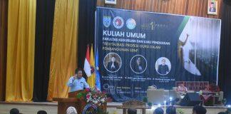 Bung Dance Beri Kuliah Umum di FKIP UKSW