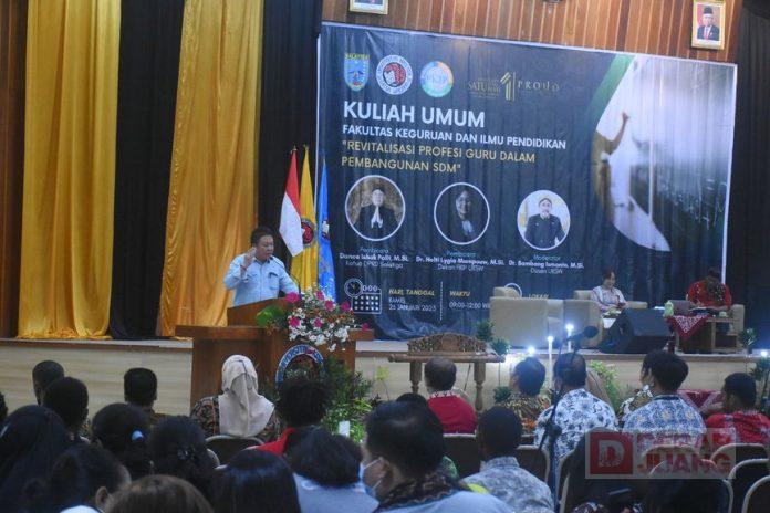 Bung Dance Beri Kuliah Umum di FKIP UKSW