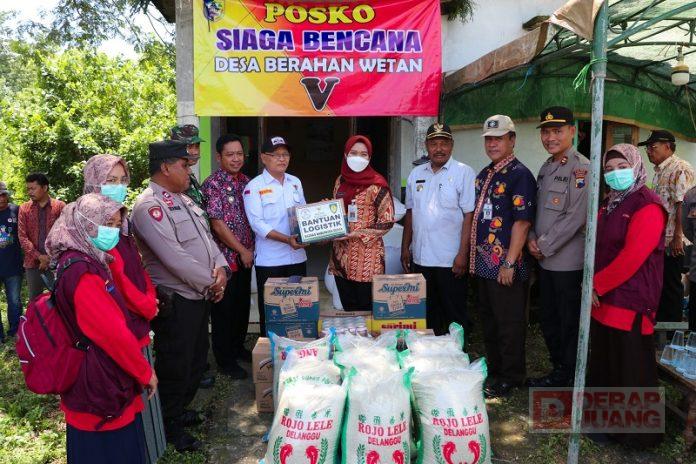 Bupati Demak Salurkan Bantuan Bagi Korban Banjir Dukuh Menco