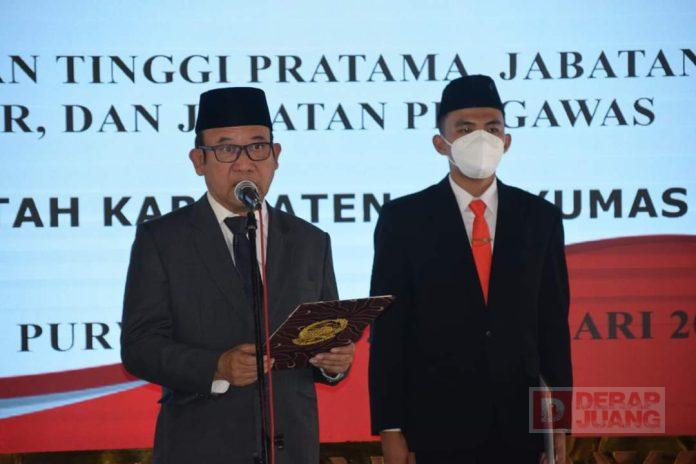 Bupati Husein Lantik 102 Pejabat Pemkab Banyumas