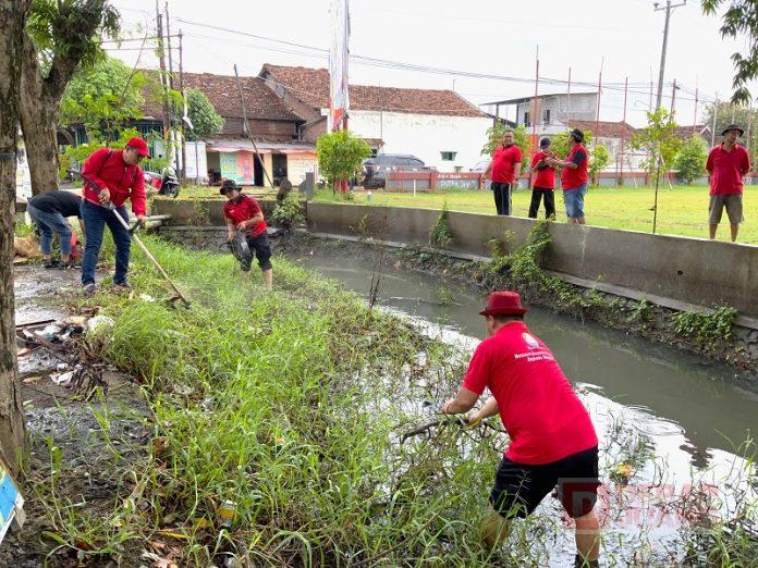 DPC PDI Perjuangan Kudus Lakukan Gerakan Penghijauan