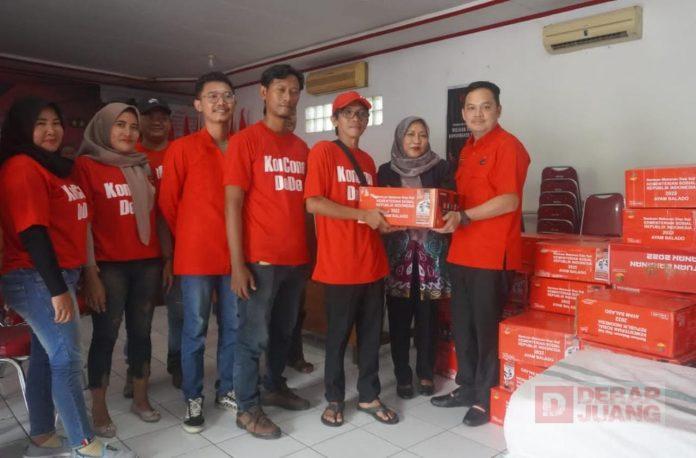 Dede Indra Permana Salurkan Bantuan Korban Banjir di Batang