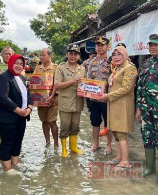 Hadapi Cuaca Ekstrem, Sri Sumarni Tinjau Lokasi Terdampak Banjir