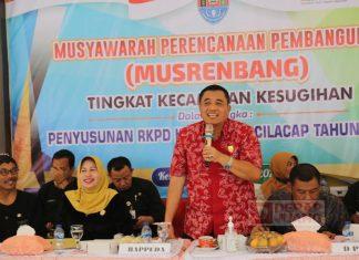 Hadiri Musrenbang Kesugihan, Taufik: Kita Diskusi Santai Tapi Serius