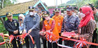 Hadiri Peresmian Jembatan Cireuy, Taufik: Jaga Bersama Aset Daerah
