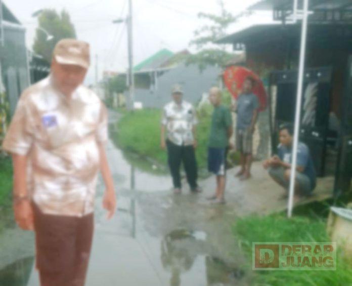 Ismet-Inonou-Dicurhati-Warga-Pringrejo-Soal-Jalan-Rusak,-Ini-Responsnya