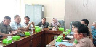 Proyek Jalan Ruas Bumirasa-Panumbangan Kualitasnya Diragukan, Endang Minta Segera Dievaluasi