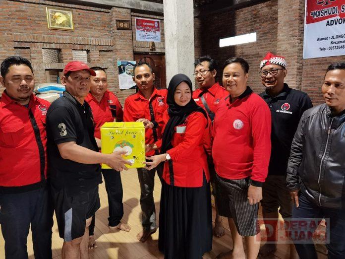 KomandanTe Dapil 3 Demak Gotong Royong Hadir di Tengah Korban Banjir