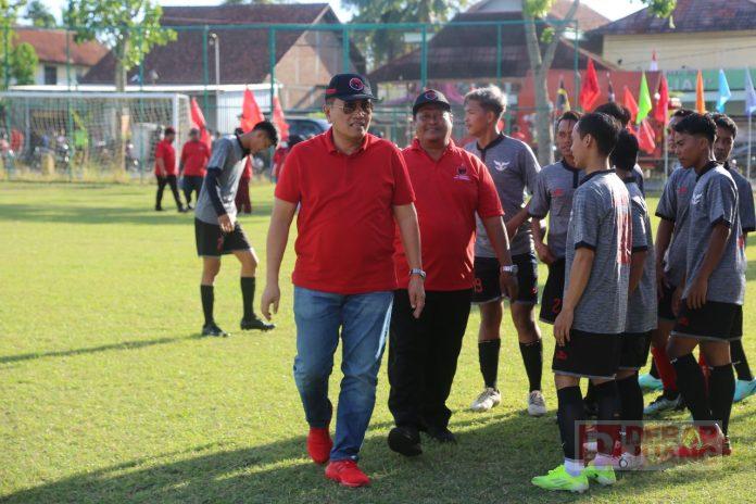 Meriahkan HUT Partai ke-50, Sundaryo Gelar Turnamen Sepak Bola