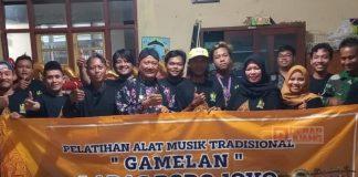 Nguru Uri Budaya Jawa, Warti Suci Fasilitasi Latihan Gamelan