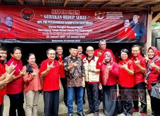 Rayakan Ultah Ibunda Ketua Umum, dr. Budhi Gelar Dapur Umum