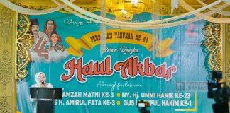 Silaturahmi Bersama Ulama, Sri Sumarni Hadiri Haul Akbar di Ponpes Manba’ul A’la