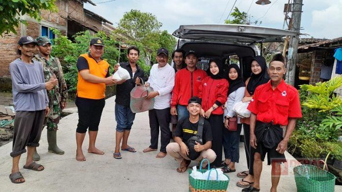 Sisir Dampak Banjir, Faozan Juga Bagikan Bingkisan Bagi Bumil dan Balita (2)