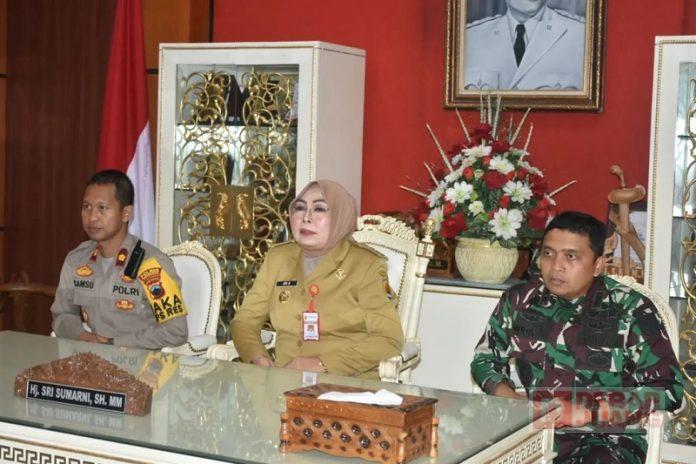 Sri Sumarni Ikuti Rapat Koordinasi Tangani Banjir di Jawa Tengah