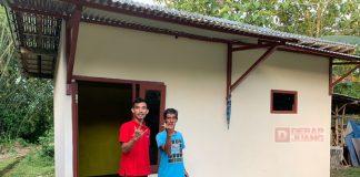 Terima Bantuan Bedah Rumah, Sutrisno : TerimaKasih PDI Perjuangan dan Mas Agung