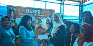 Warti Suci Salurkan PIP di Posyandu Lansia Desa Podo