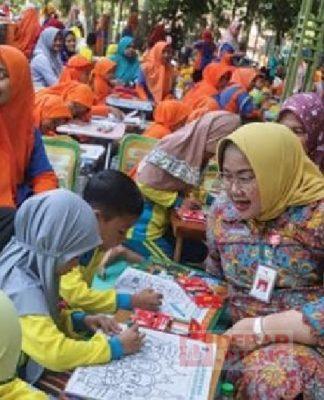 Mbak Yuni: Anak-anak Harus Dikenalkan dengan Toleransi